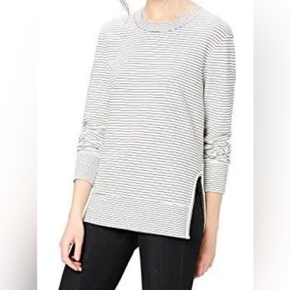 Daily Ritual Women's Long-Sleeve Crewneck Sweatshirt with Side Cutouts size M - Picture 4 of 12